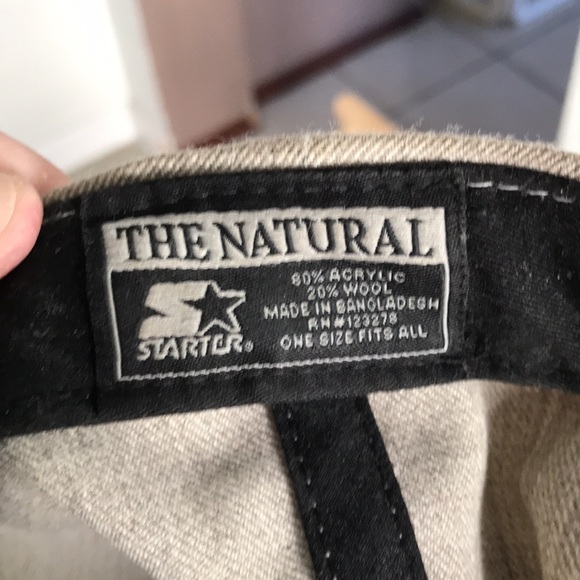 NICE RVCA HAT GREY AND BLACK BIT OF PAINT UNDER BILL OTHERWISE GREAT CONDITION - Picture 4 of 6